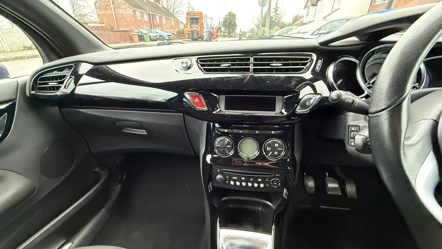 Used Citroen DS3 2013 for sale - 77056242: Photo 17