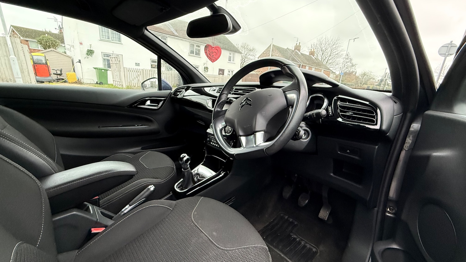 Used Citroen DS3 2013 for sale - 77056242: Photo 3