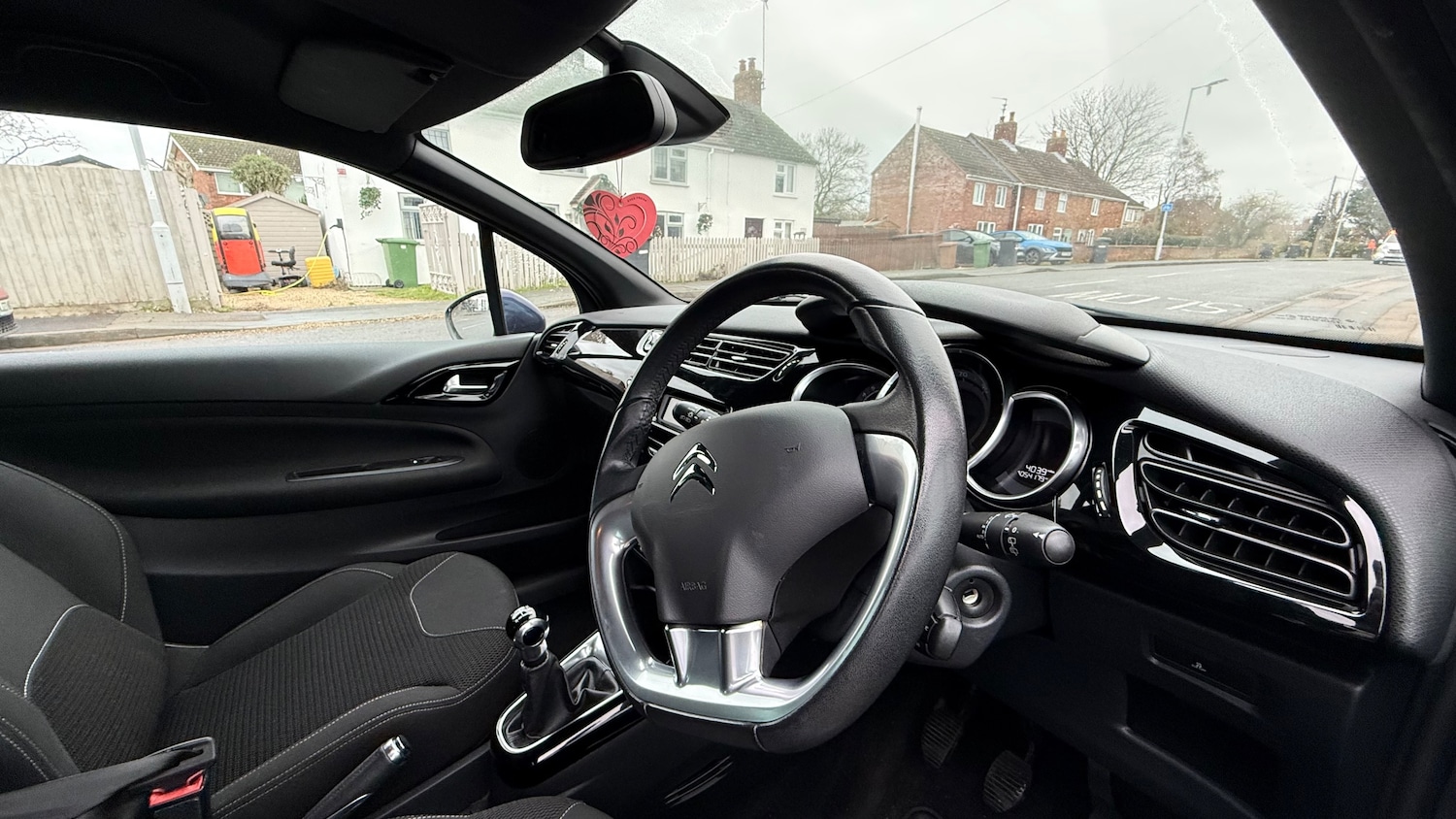Used Citroen DS3 2013 for sale - 77056242: Photo 9
