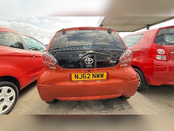 Used Toyota AYGO 2012 for sale - 76165111: Photo 3