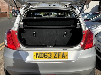 Used Suzuki Swift 2013 for sale - 76597871: Photo