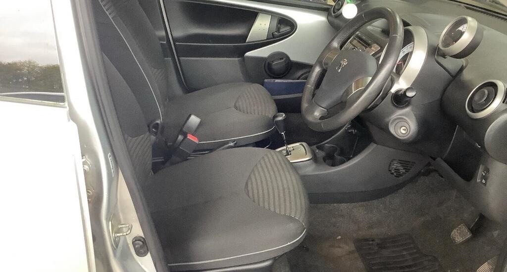 Used Peugeot 107 2014 for sale - 76569329: Photo 2