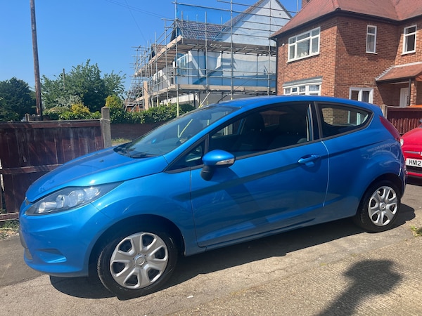 Used Ford Fiesta 2010 for sale - 76165180: Photo 3