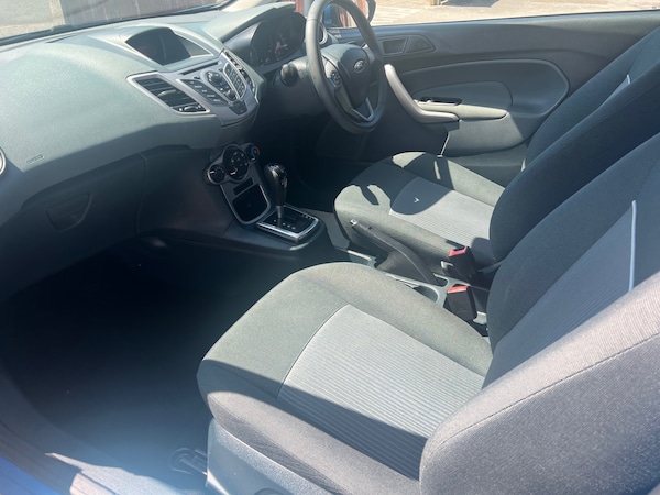 Used Ford Fiesta 2010 for sale - 76165180: Photo 9