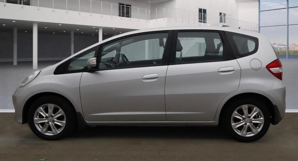 Used Honda Jazz 2011 for sale - 76444533: Photo 5