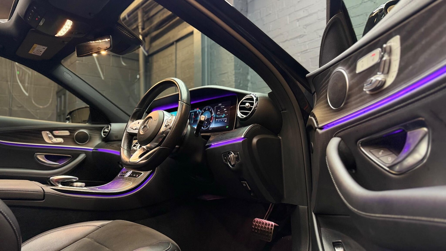 Used Mercedes-Benz E Class for sale - 77267440: Photo 14