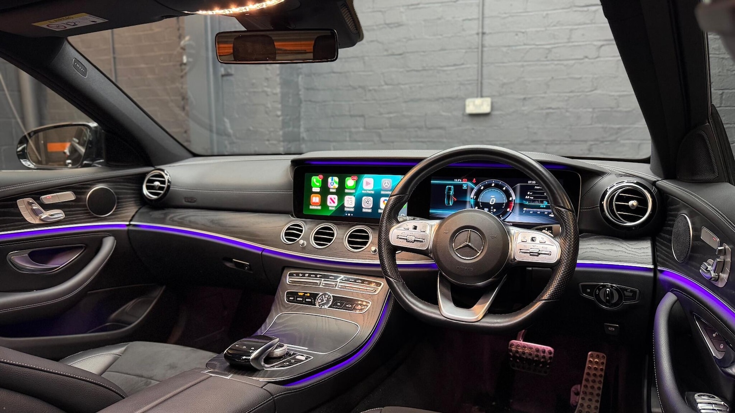 Used Mercedes-Benz E Class for sale - 77267440: Photo 2