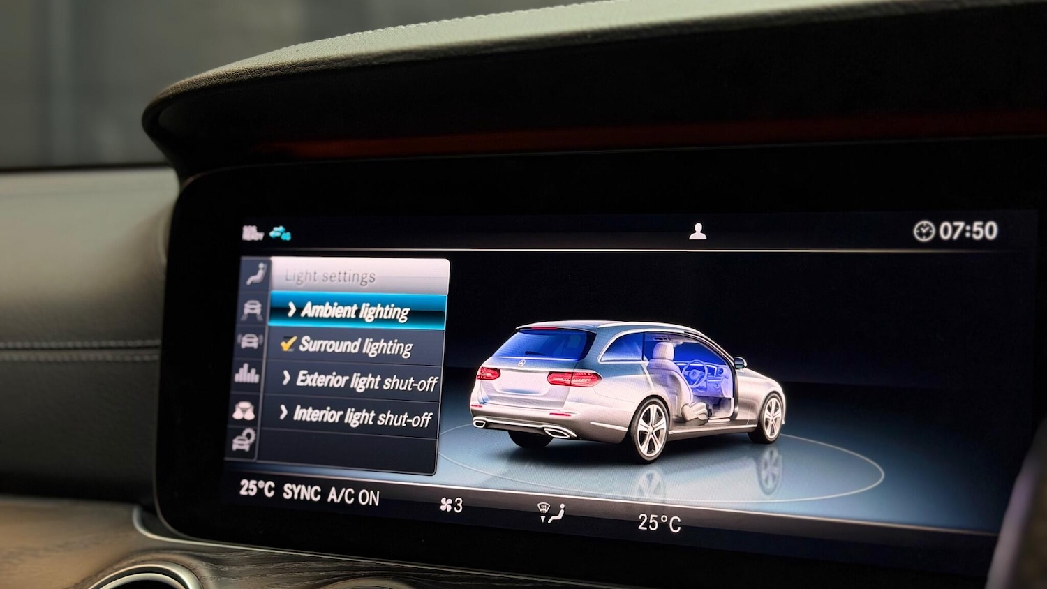 Used Mercedes-Benz E Class for sale - 77267440: Photo 38