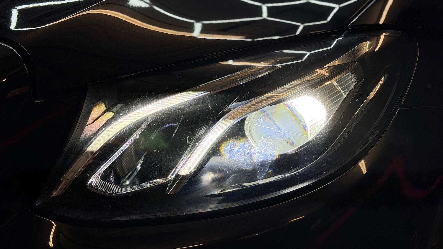 Used Mercedes-Benz E Class for sale - 77267440: Photo 45