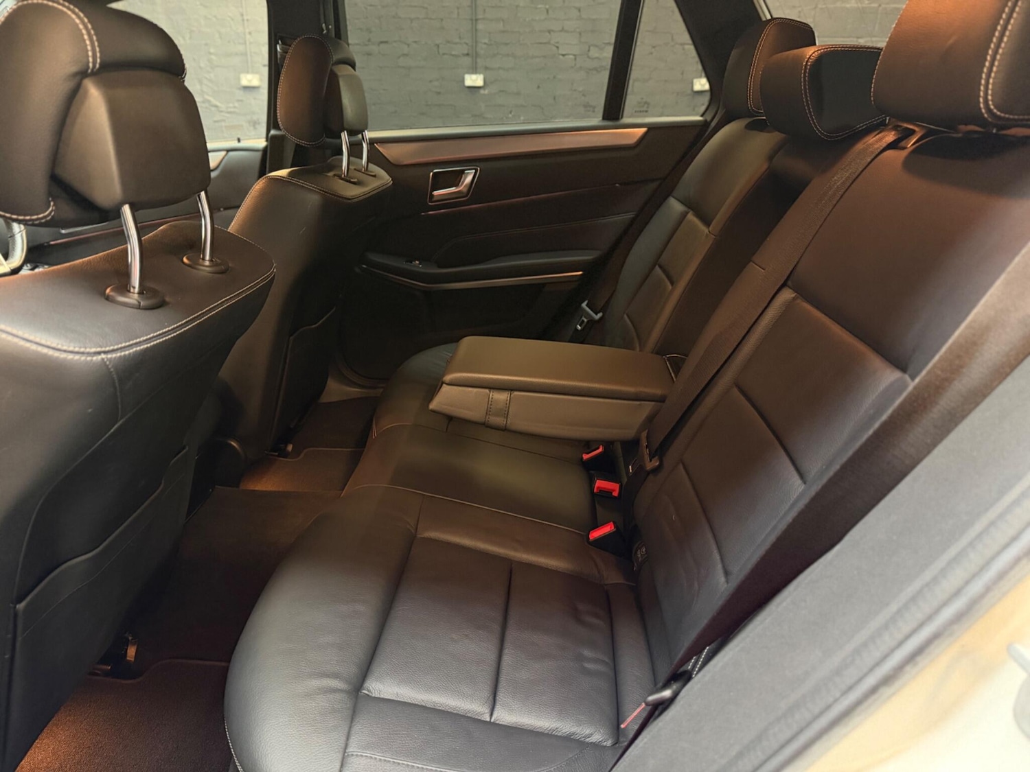 Used Mercedes-Benz E Class 2014 for sale - 77993672: Photo 23