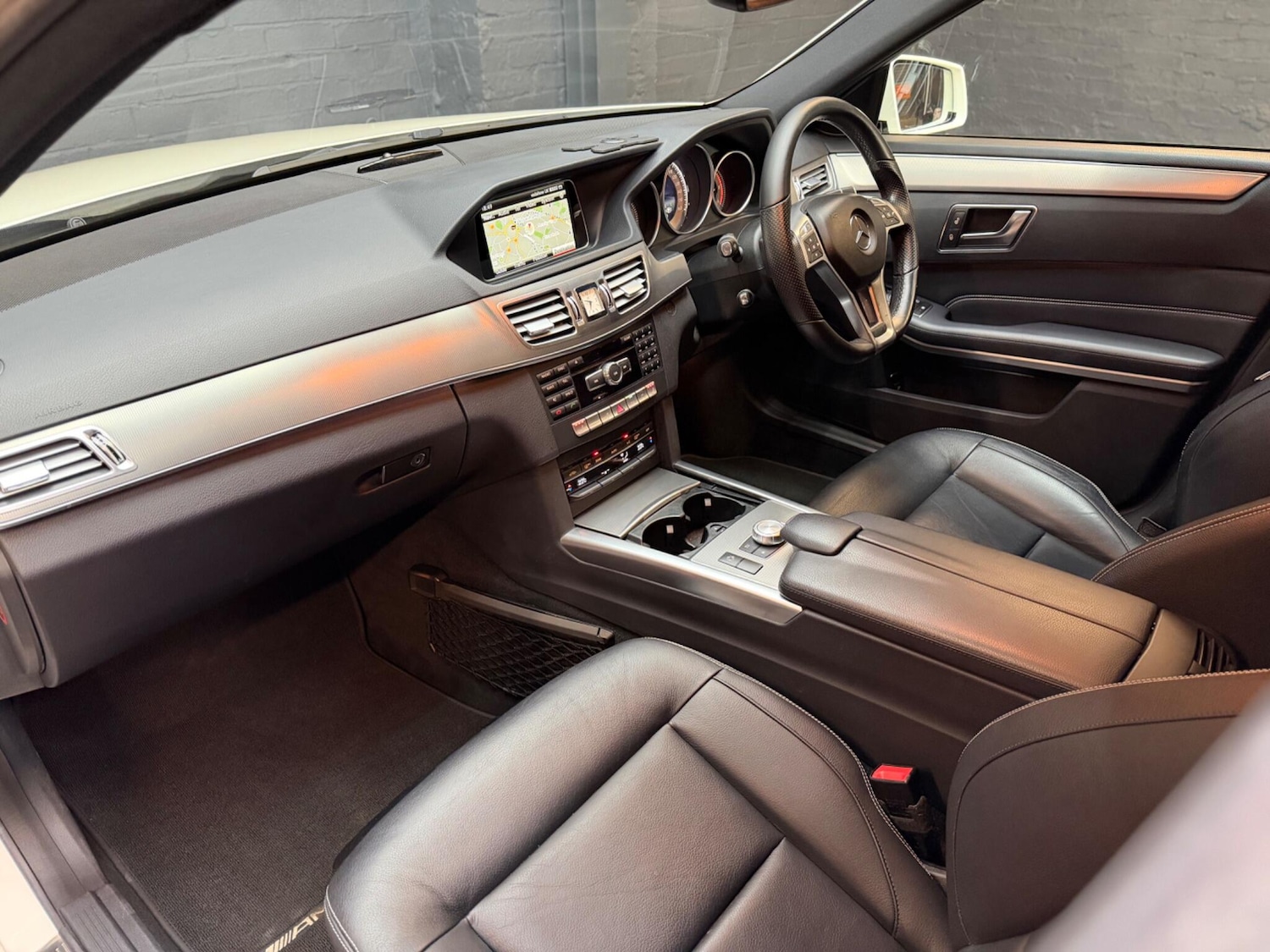 Used Mercedes-Benz E Class 2014 for sale - 77993672: Photo 3