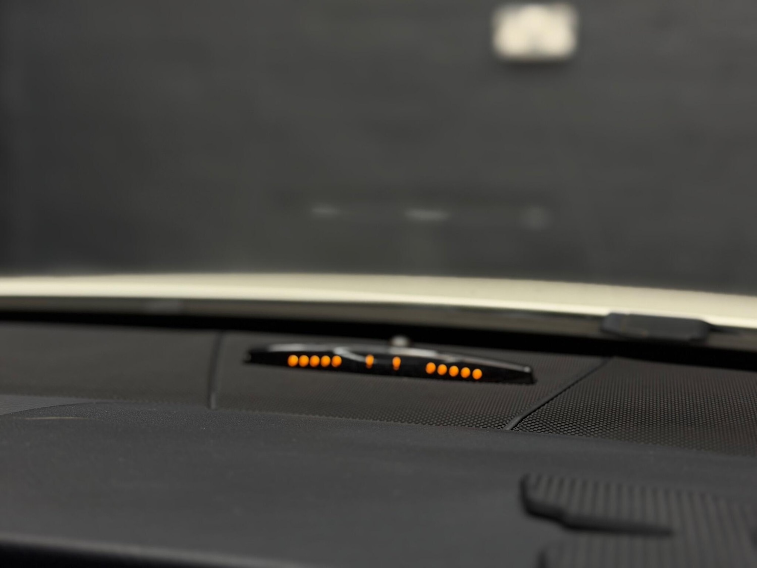 Used Mercedes-Benz E Class 2014 for sale - 77993672: Photo 37