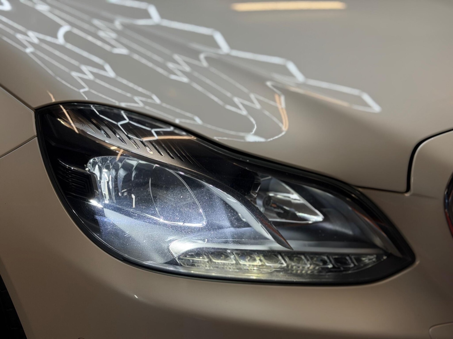 Used Mercedes-Benz E Class 2014 for sale - 77993672: Photo 41