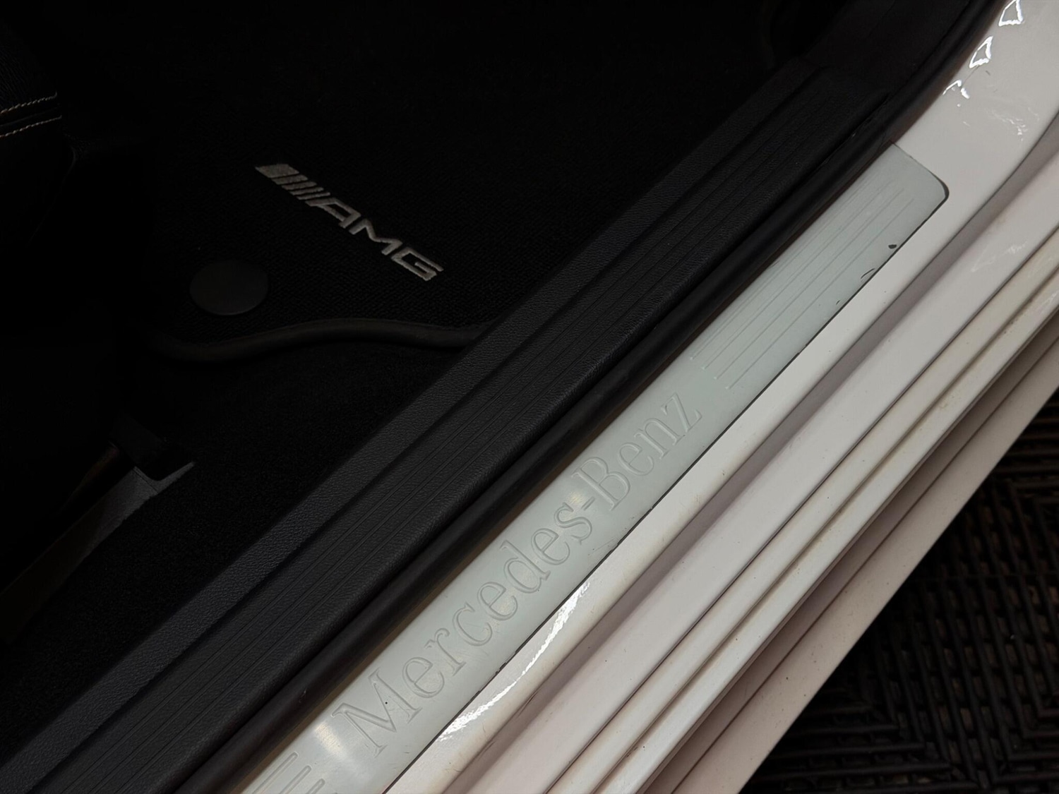 Used Mercedes-Benz E Class 2014 for sale - 77993672: Photo 47