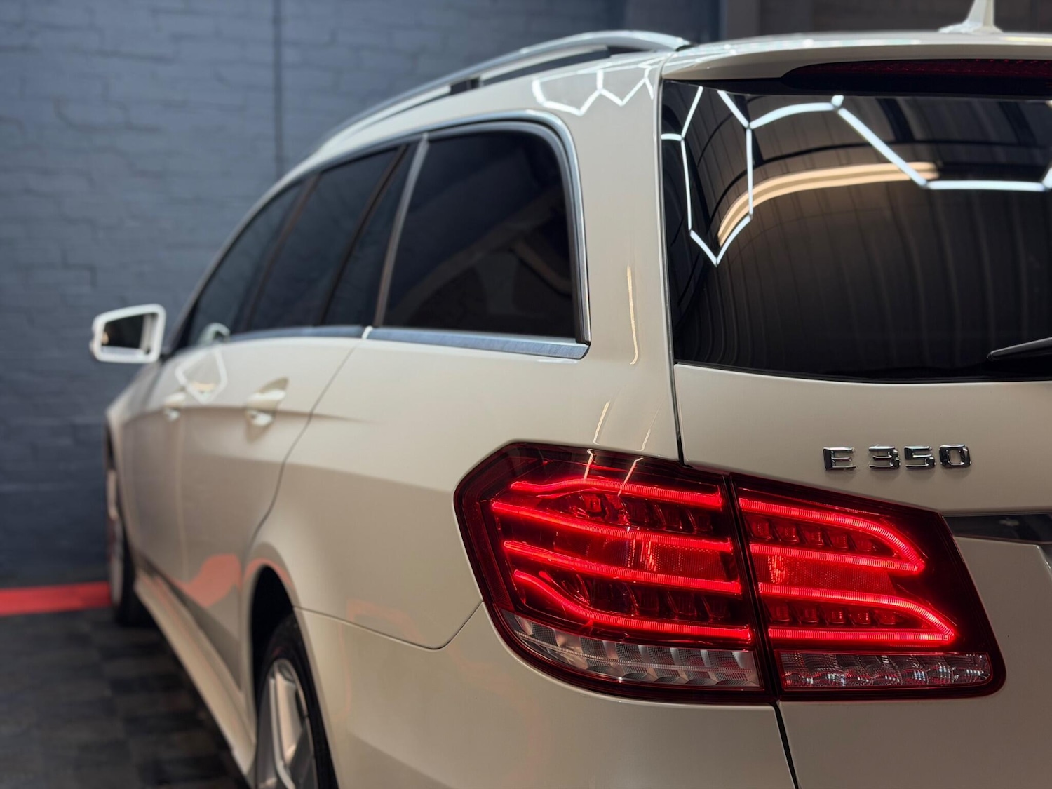 Used Mercedes-Benz E Class 2014 for sale - 77993672: Photo 49