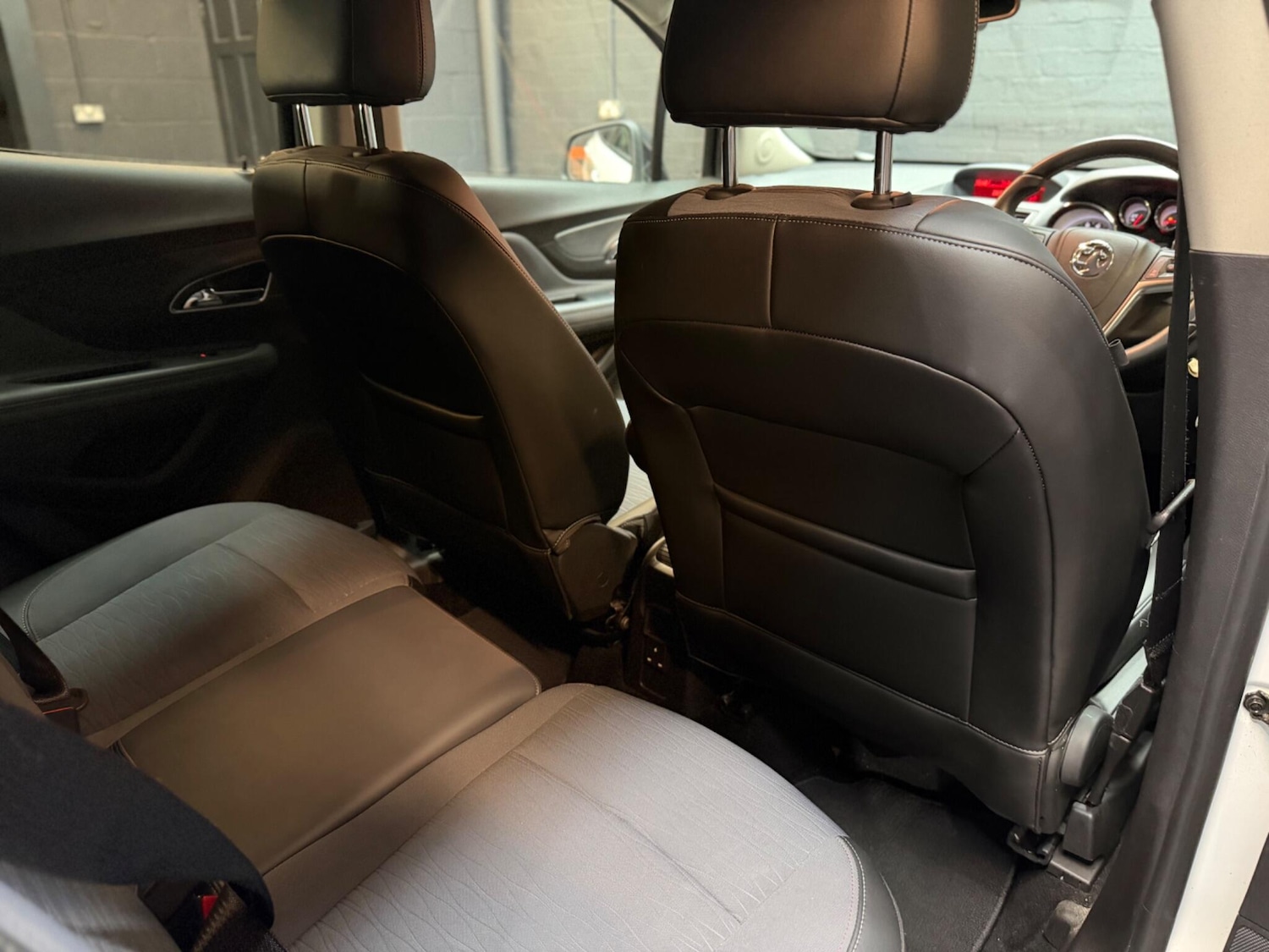 Used Vauxhall Mokka 2015 for sale - 77657537: Photo 14