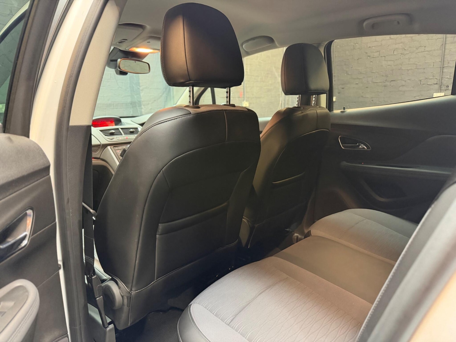 Used Vauxhall Mokka 2015 for sale - 77657537: Photo 17