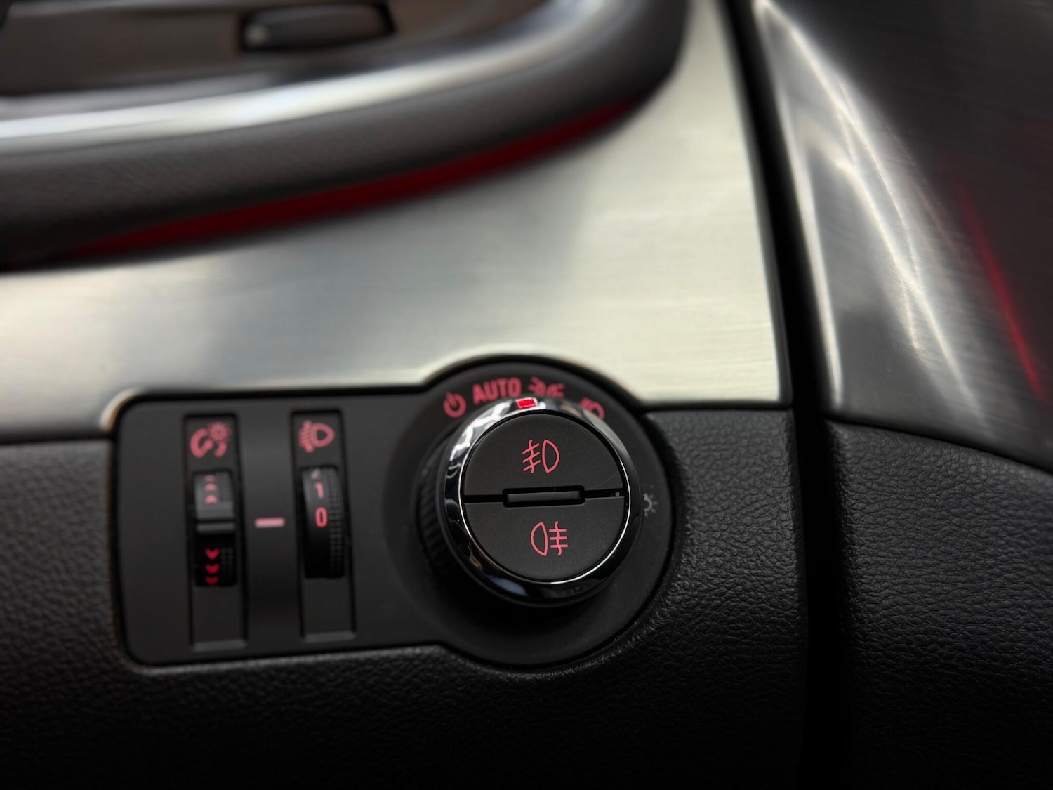 Used Vauxhall Mokka 2015 for sale - 77657537: Photo 29