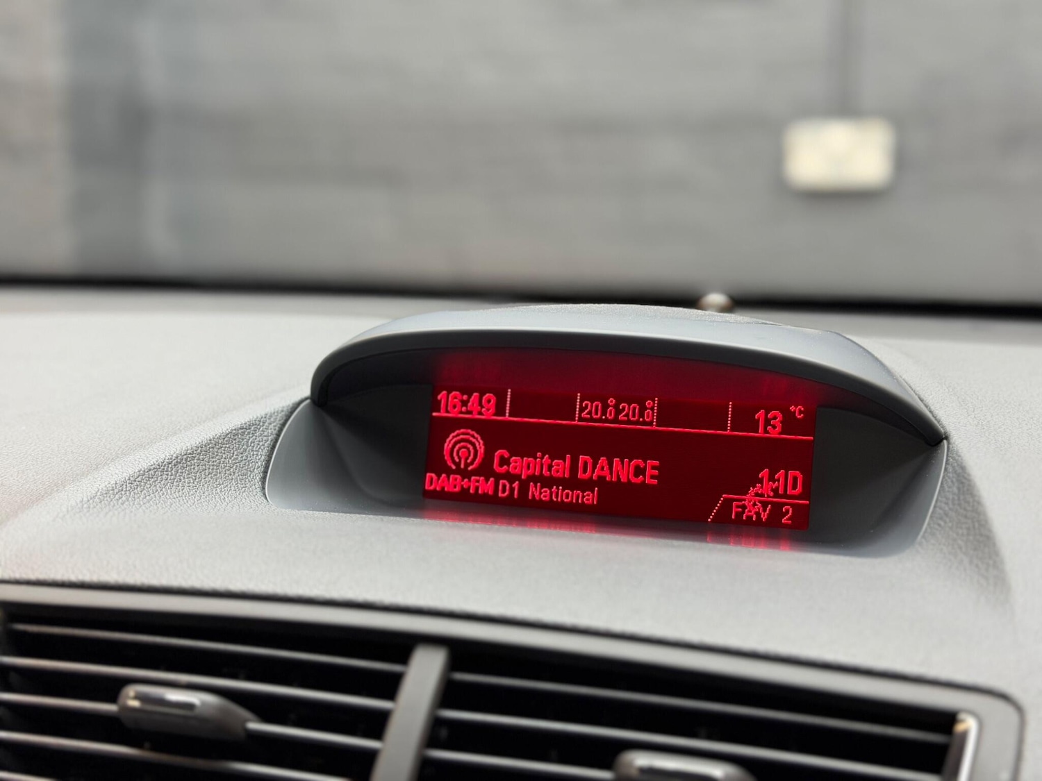 Used Vauxhall Mokka 2015 for sale - 77657537: Photo 33