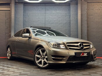 Used Mercedes-Benz C Class 2012 for sale - 77824035: Photo