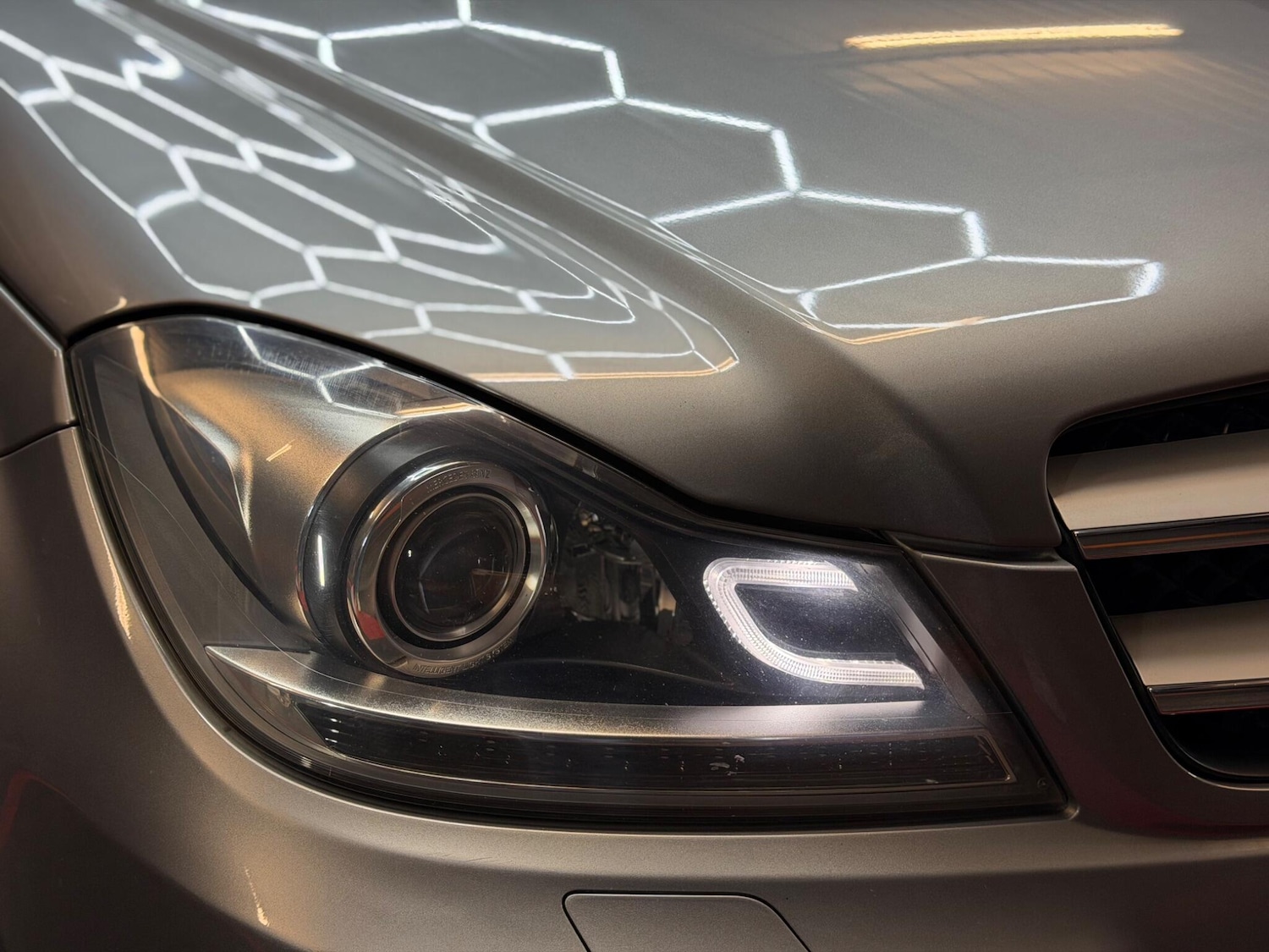 Used Mercedes-Benz C Class 2012 for sale - 77824035: Photo 37