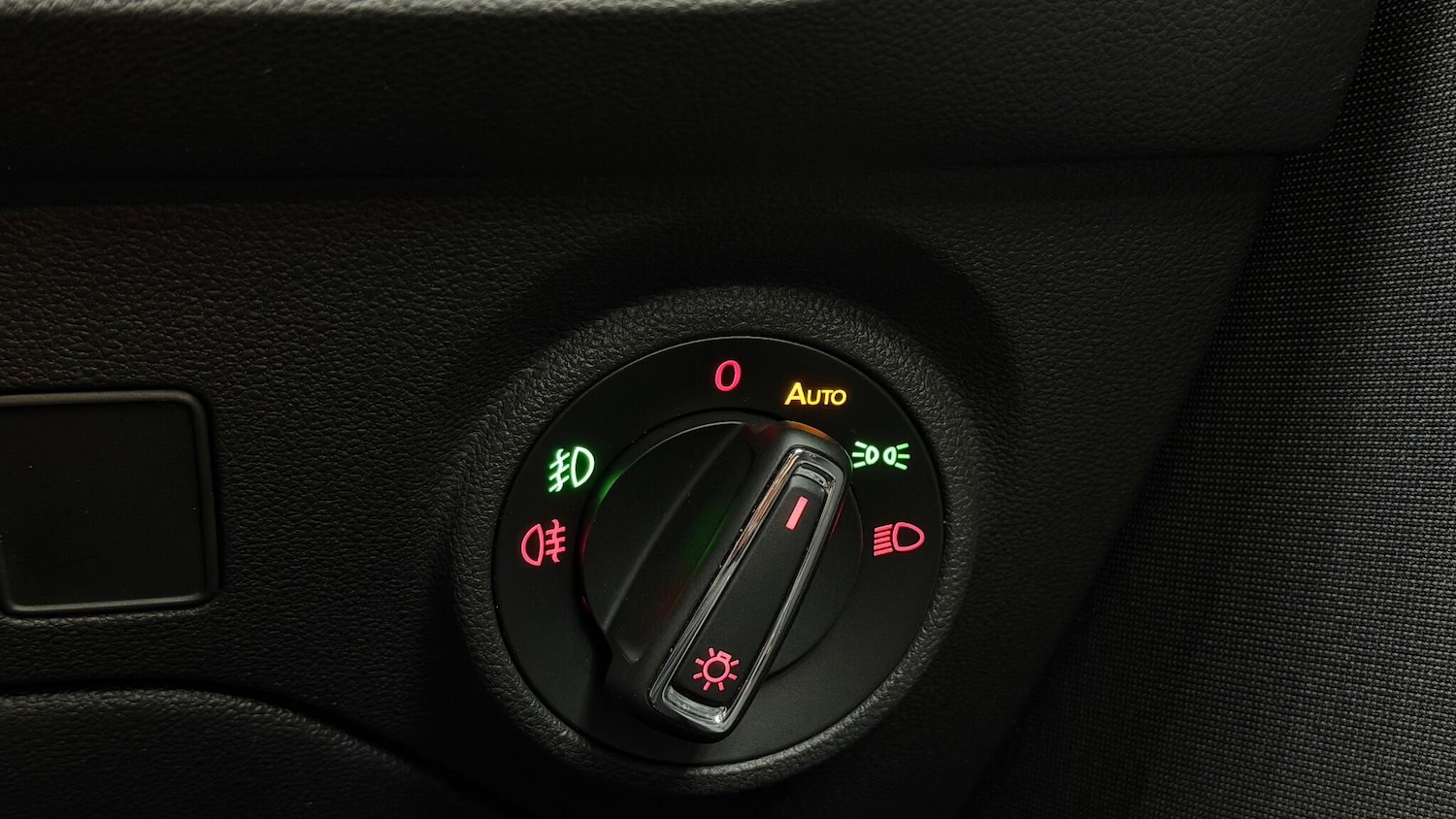 Used SEAT Leon 2018 for sale - 77091480: Photo 35