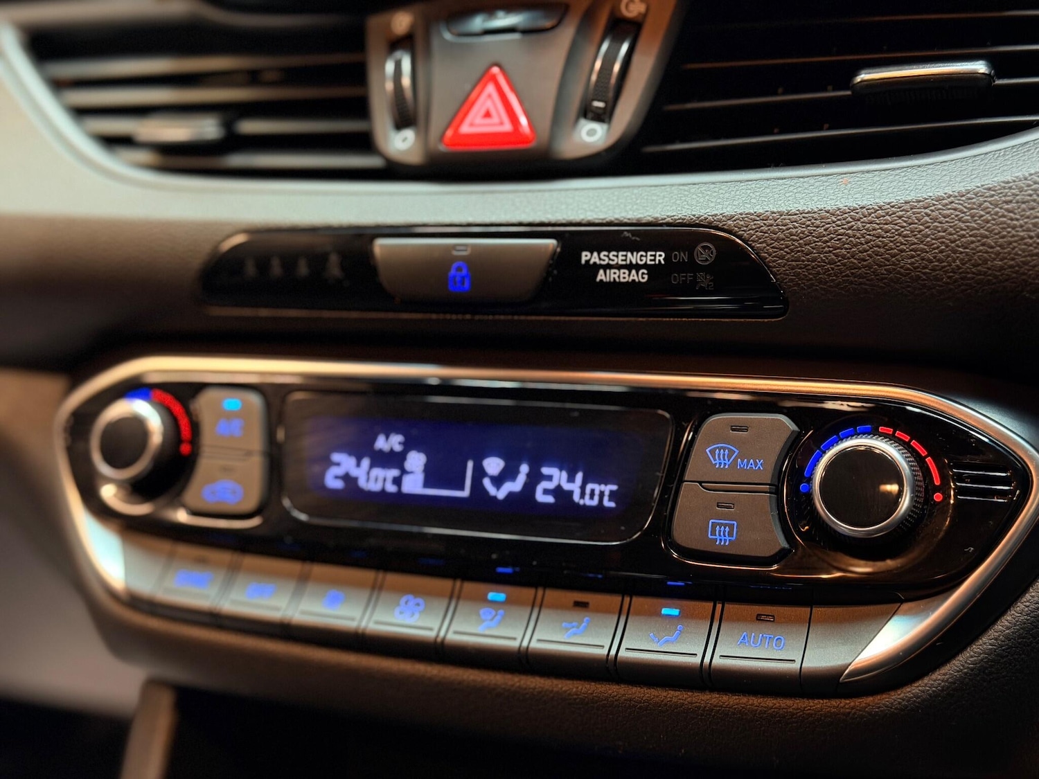 Used Hyundai i30 2017 for sale - 76786744: Photo 28