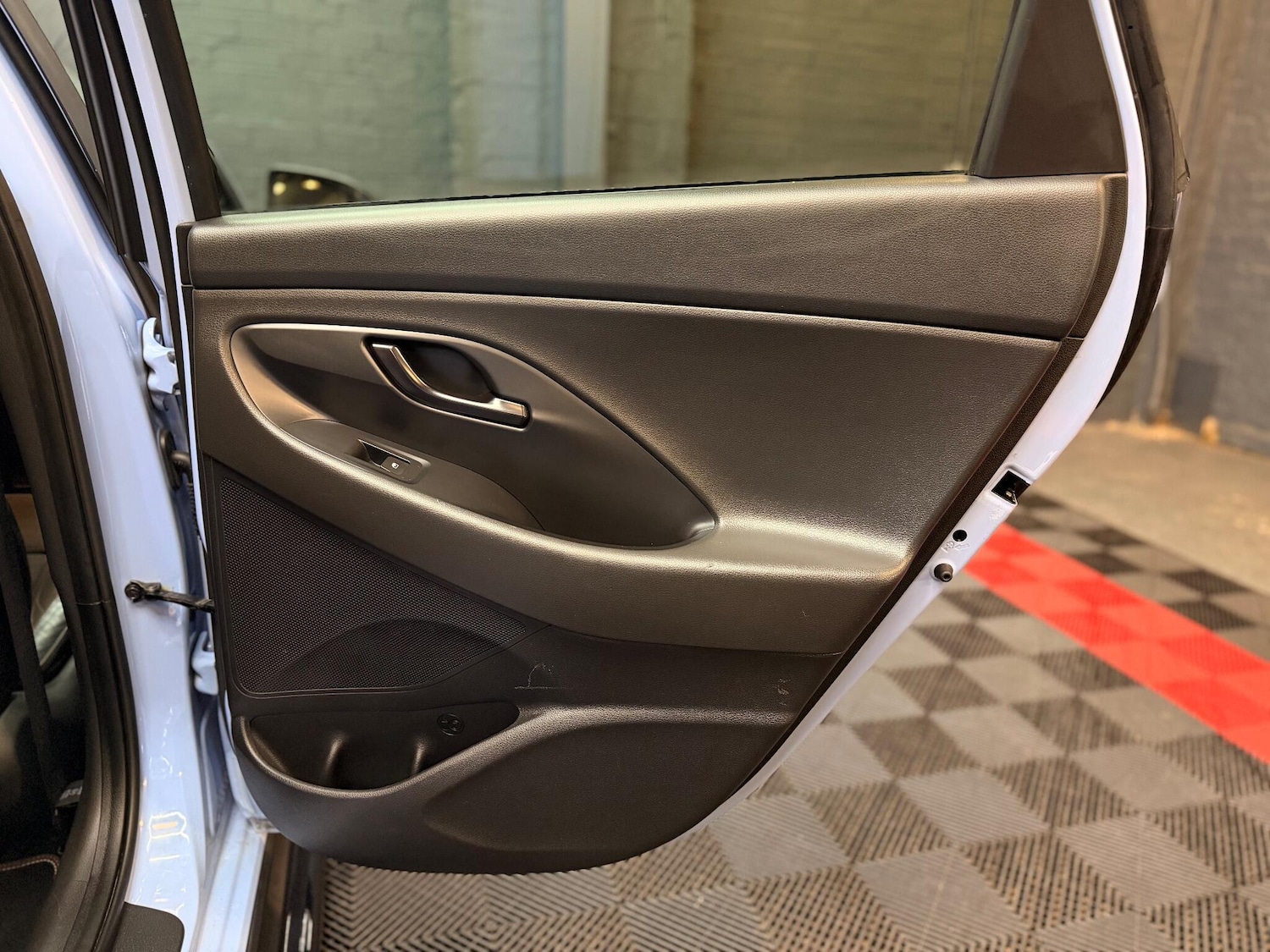 Used Hyundai i30 2017 for sale - 76786744: Photo 33