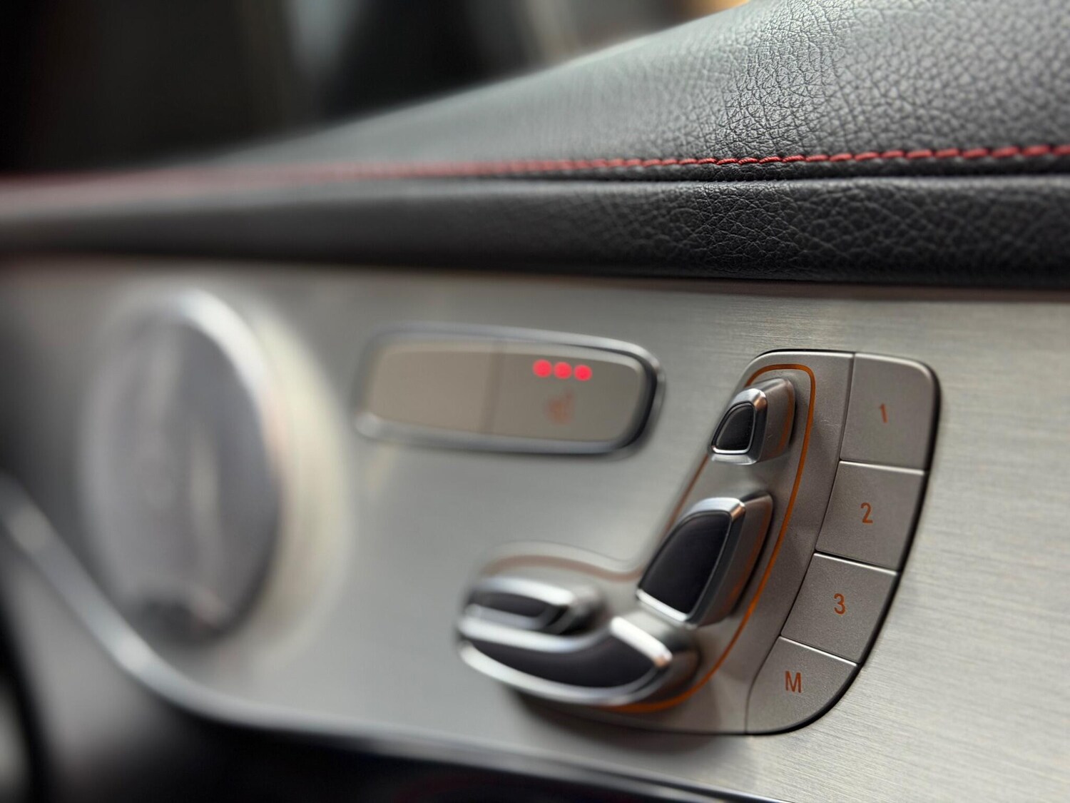 Used Mercedes-Benz GLC 2018 for sale - 78019540: Photo 25