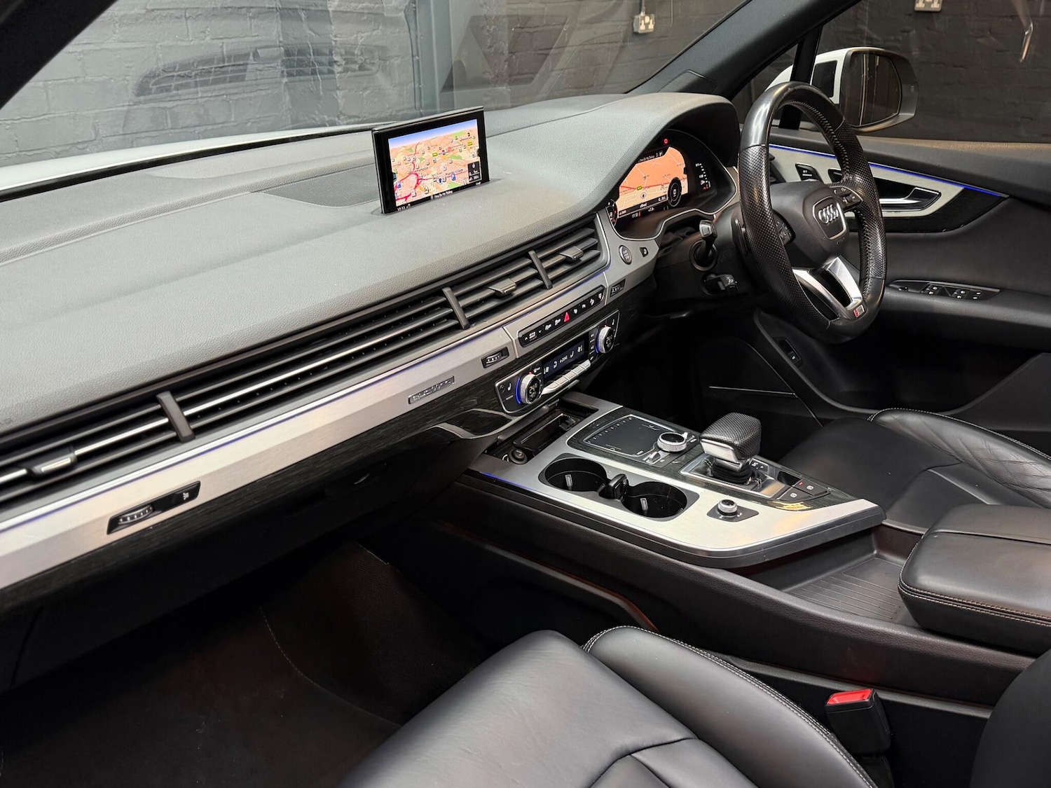 Used Audi Q7 2015 for sale - 77377494: Photo 19