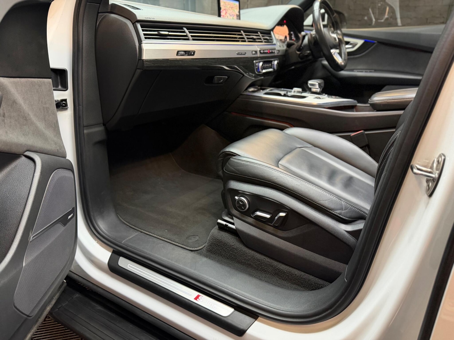 Used Audi Q7 2015 for sale - 77377494: Photo 27