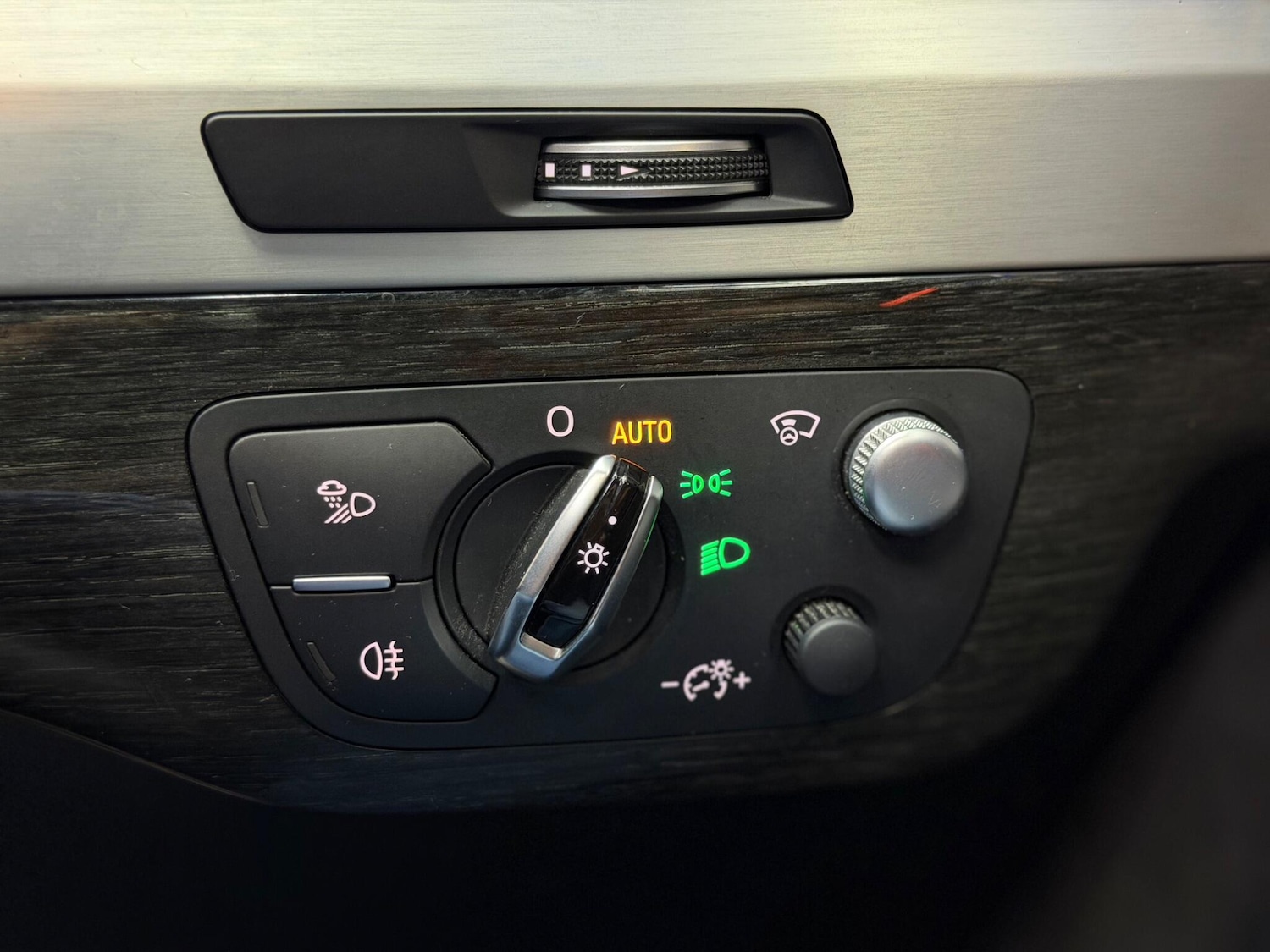 Used Audi Q7 2015 for sale - 77377494: Photo 35