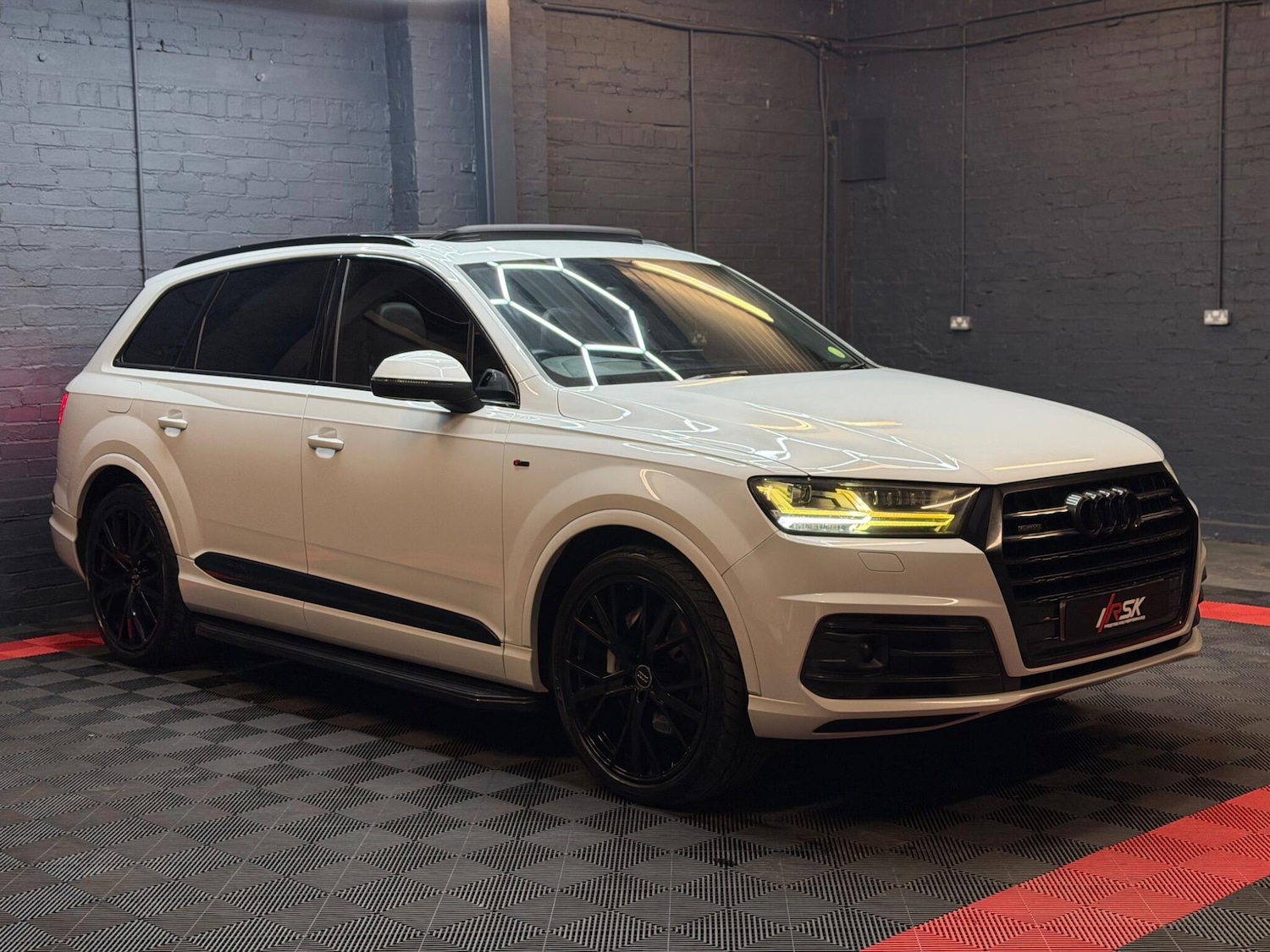 Used Audi Q7 2015 for sale - 77377494: Photo 4