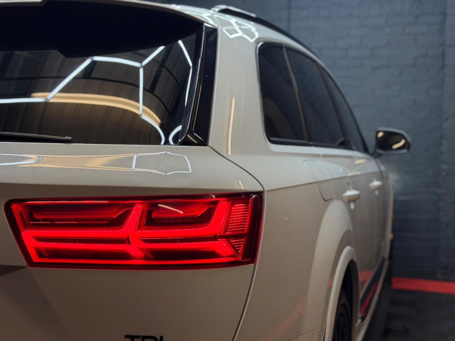 Used Audi Q7 2015 for sale - 77377494: Photo 53