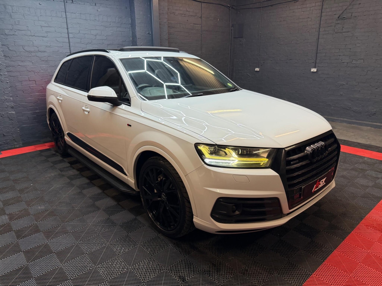 Used Audi Q7 2015 for sale - 77377494: Photo 9