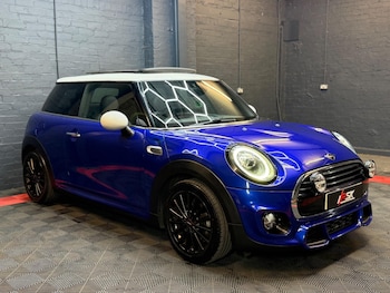 Used MINI Hatch 2018 for sale - 78797138: Photo