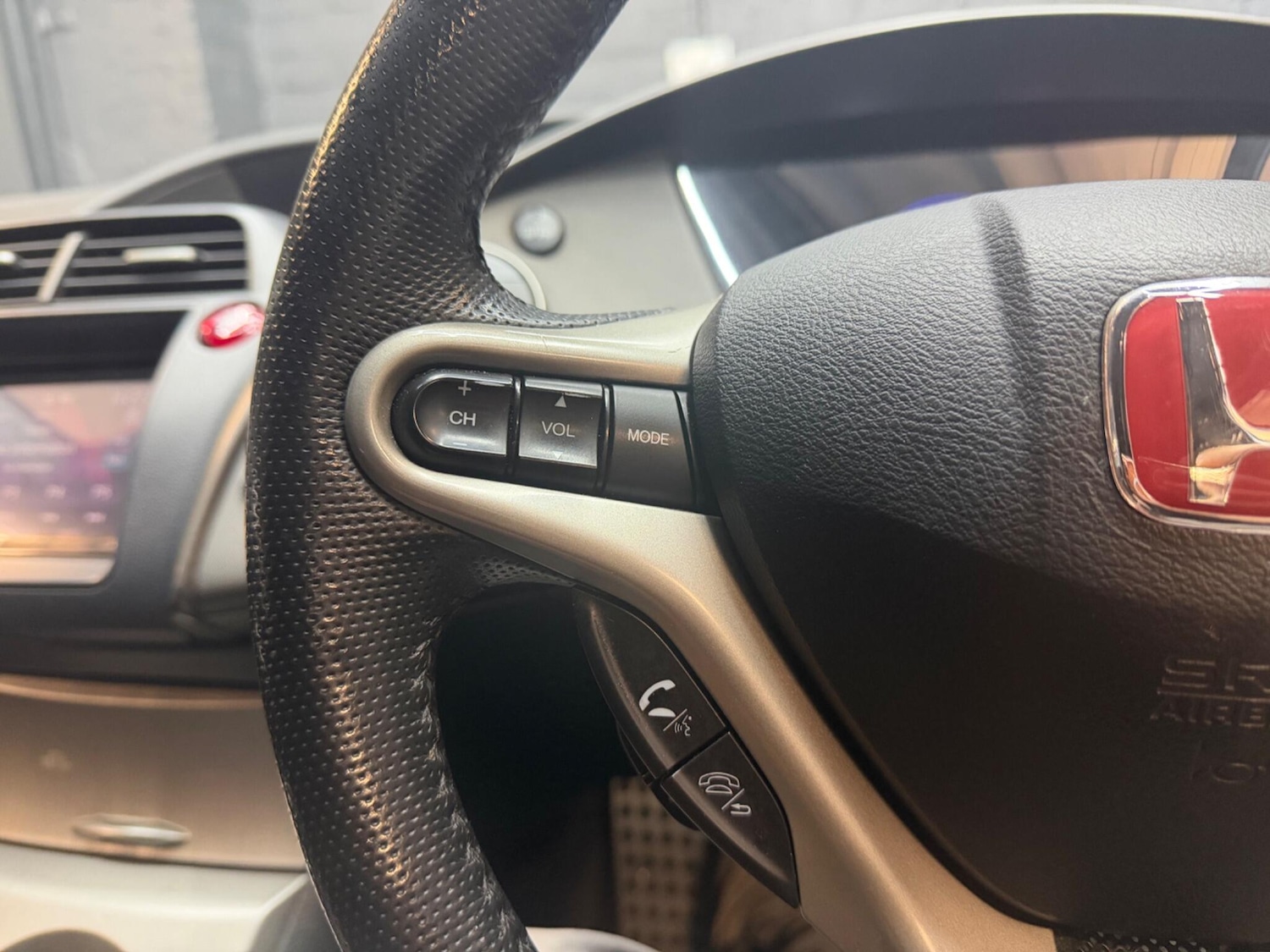 Used Honda Civic 2007 for sale - 77940440: Photo 16