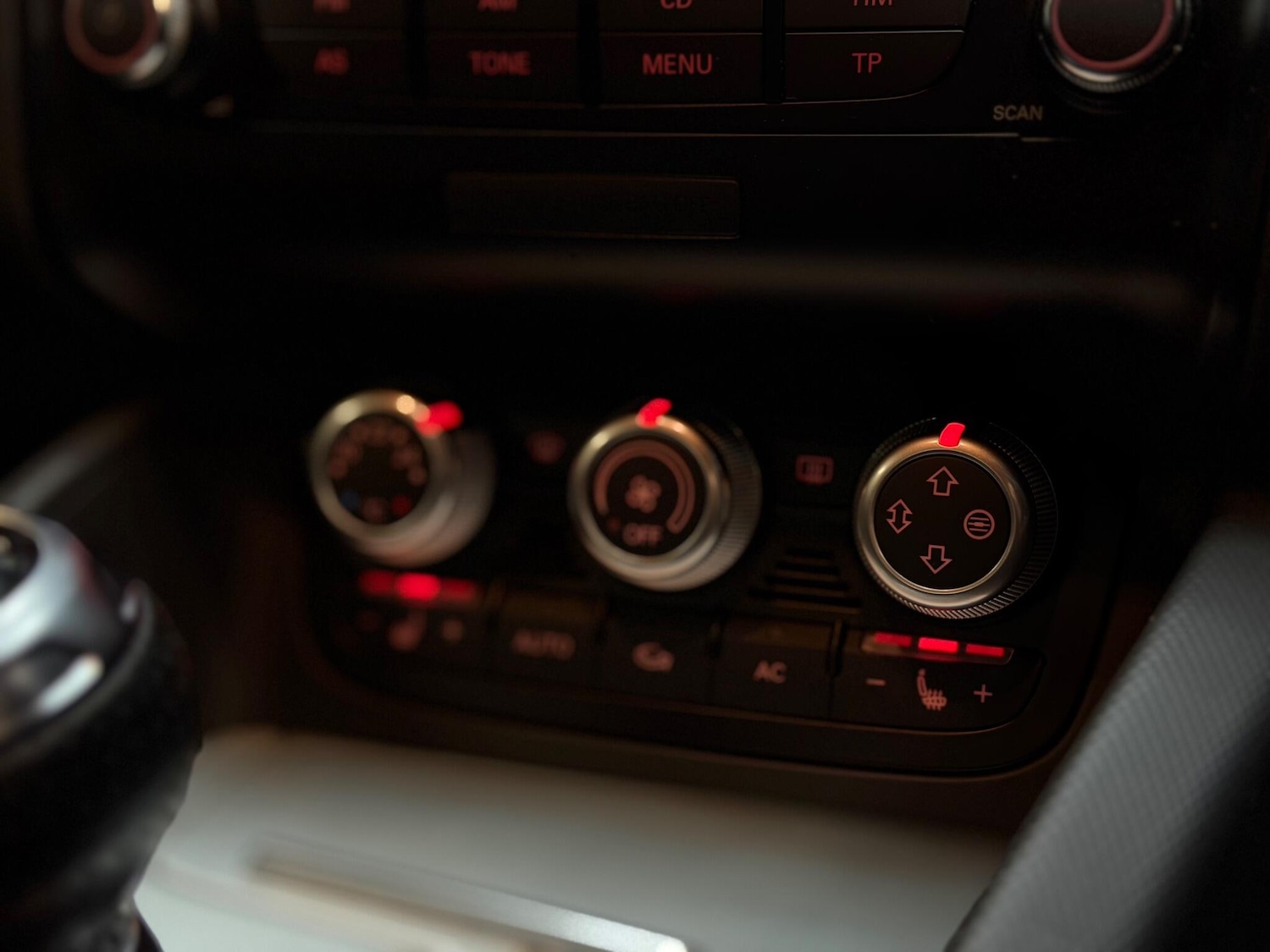 Used Audi TT 2011 for sale - 78034422: Photo 28