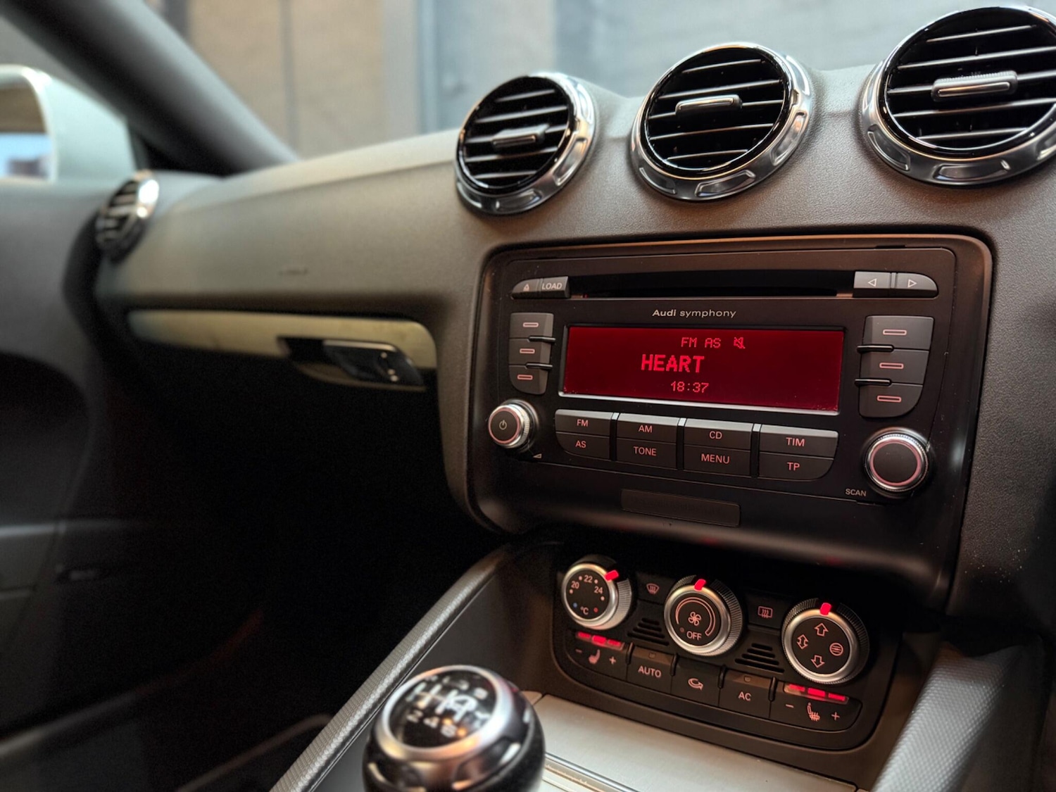 Used Audi TT 2011 for sale - 78034422: Photo 34