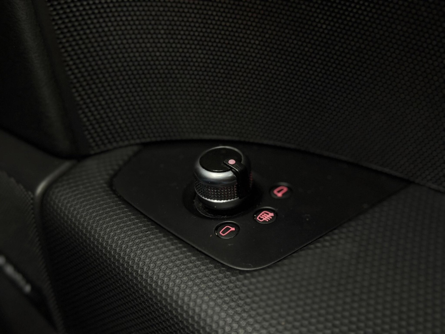 Used Audi TT for sale - 77657521: Photo 28