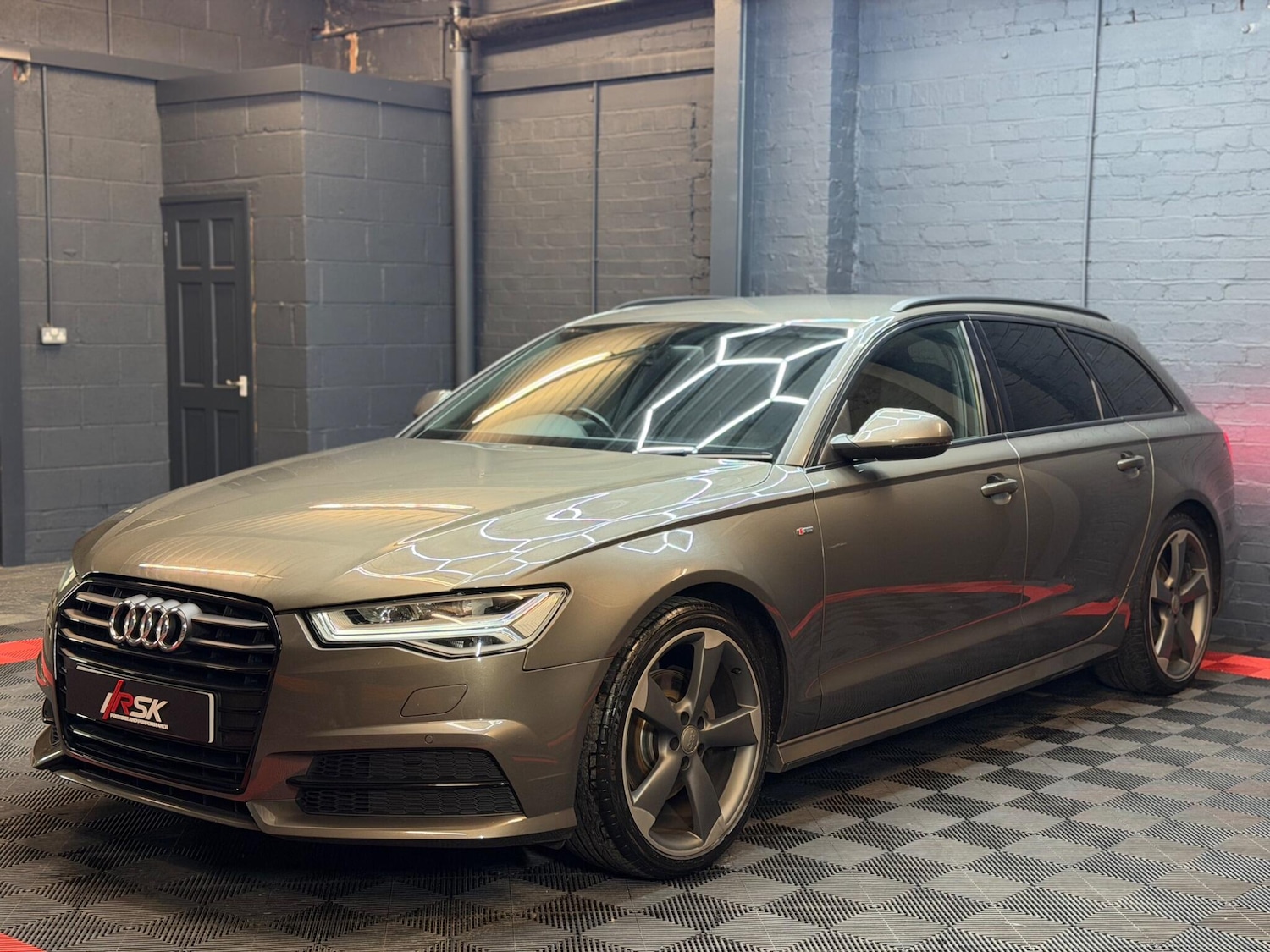 Used Audi A6 2015 for sale - 77957653: Photo 5