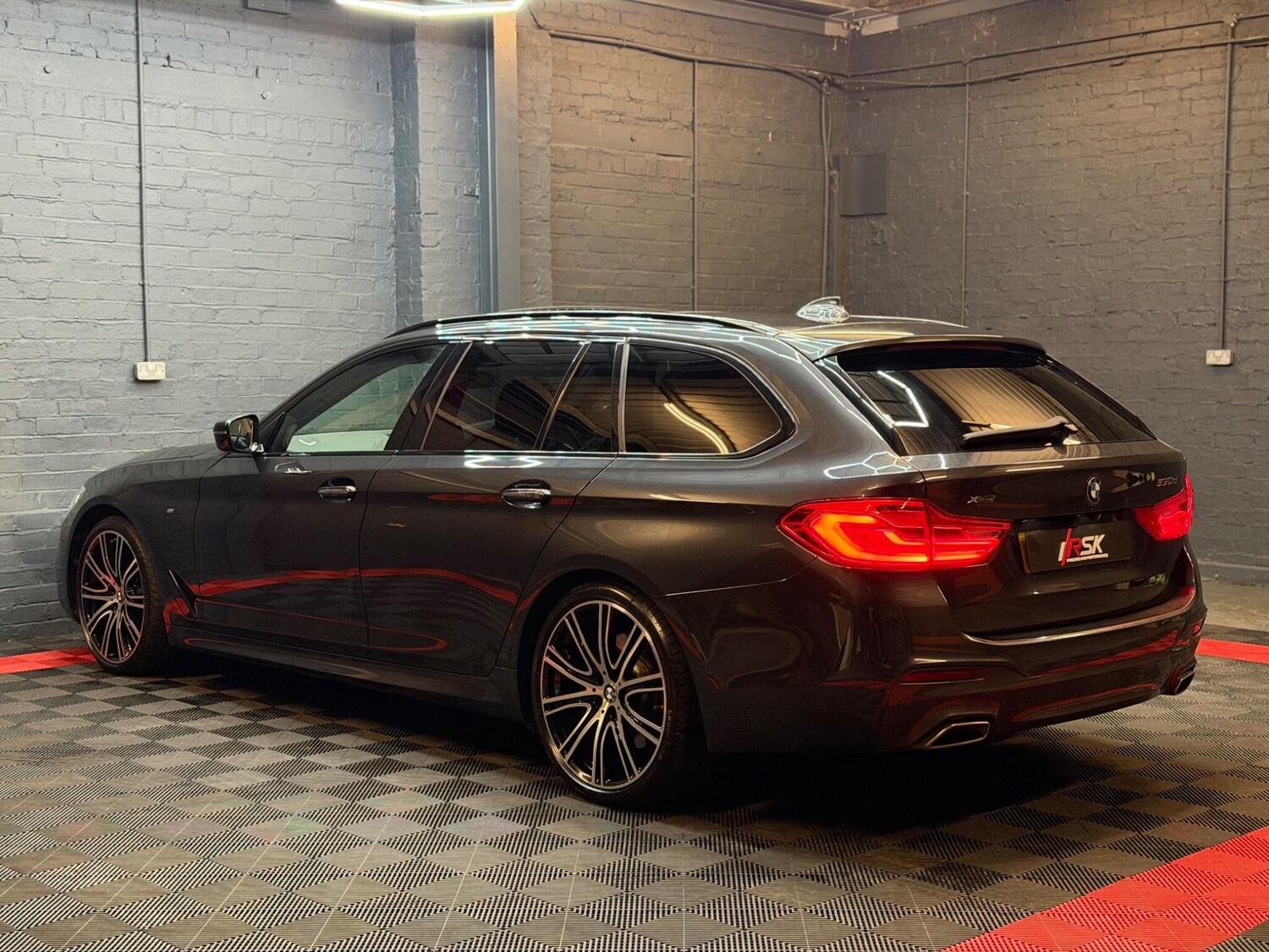 Used BMW 5 Series 2017 for sale - 77400707: Photo 11