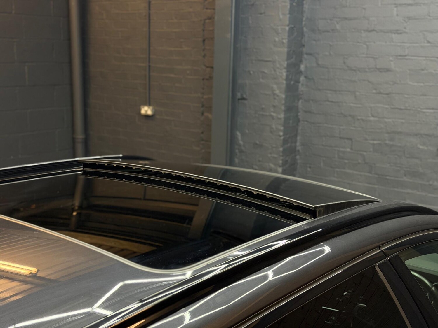 Used BMW 5 Series 2017 for sale - 77400707: Photo 45