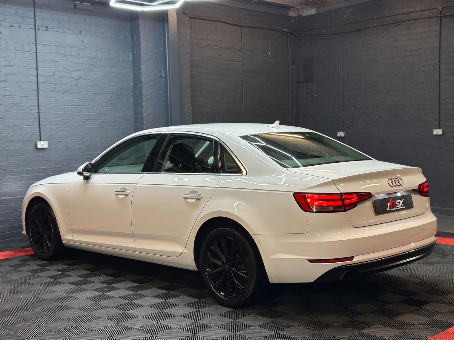 Used BMW 3 Series 2015 for sale - 77166774: Photo 11