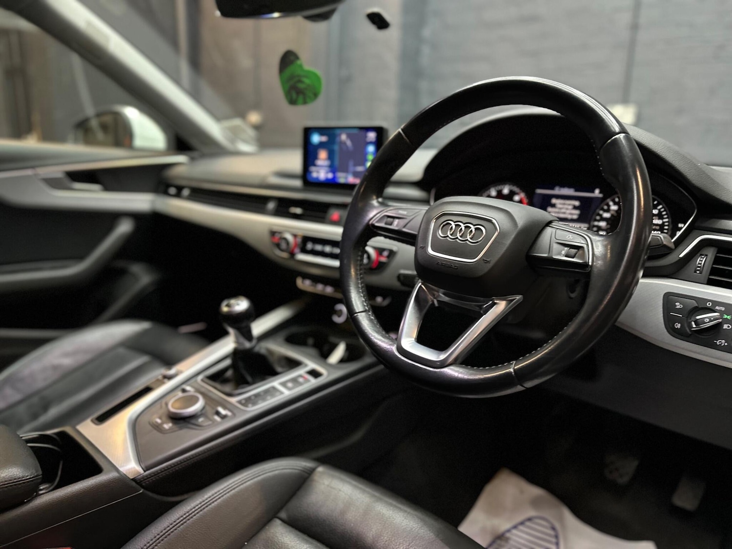 Used BMW 3 Series 2015 for sale - 77166774: Photo 27