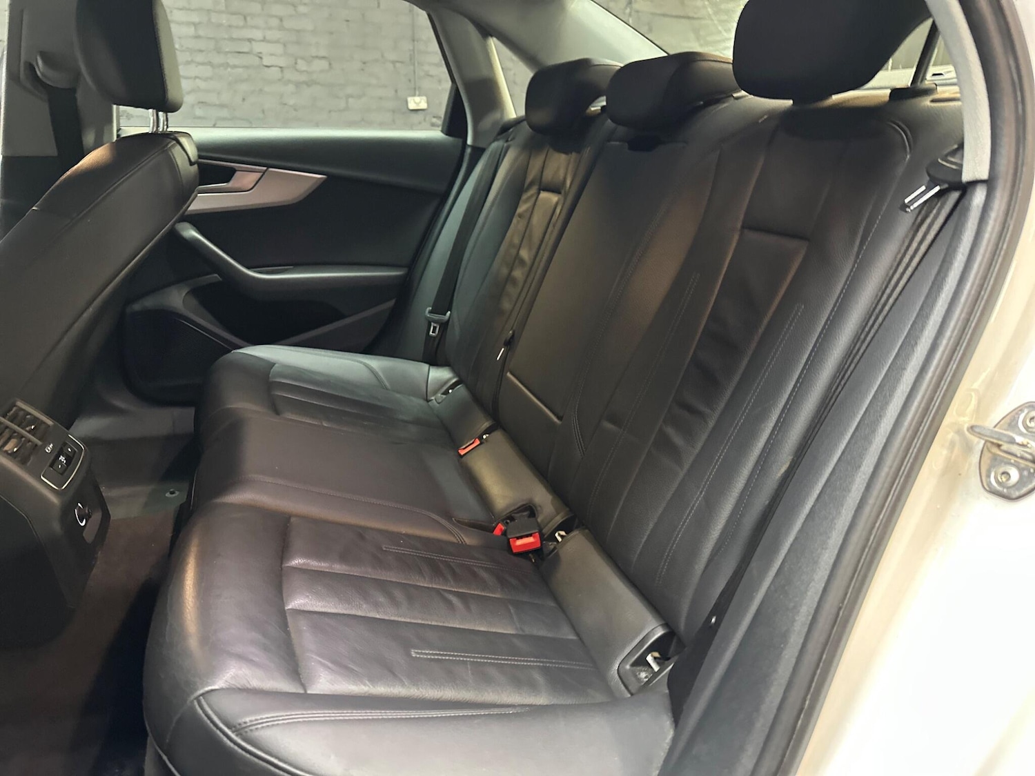 Used BMW 3 Series 2015 for sale - 77166774: Photo 29