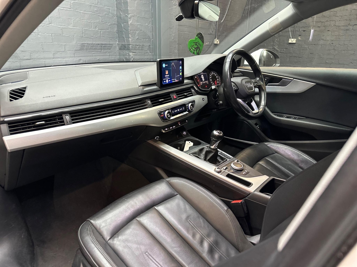 Used BMW 3 Series 2015 for sale - 77166774: Photo 32