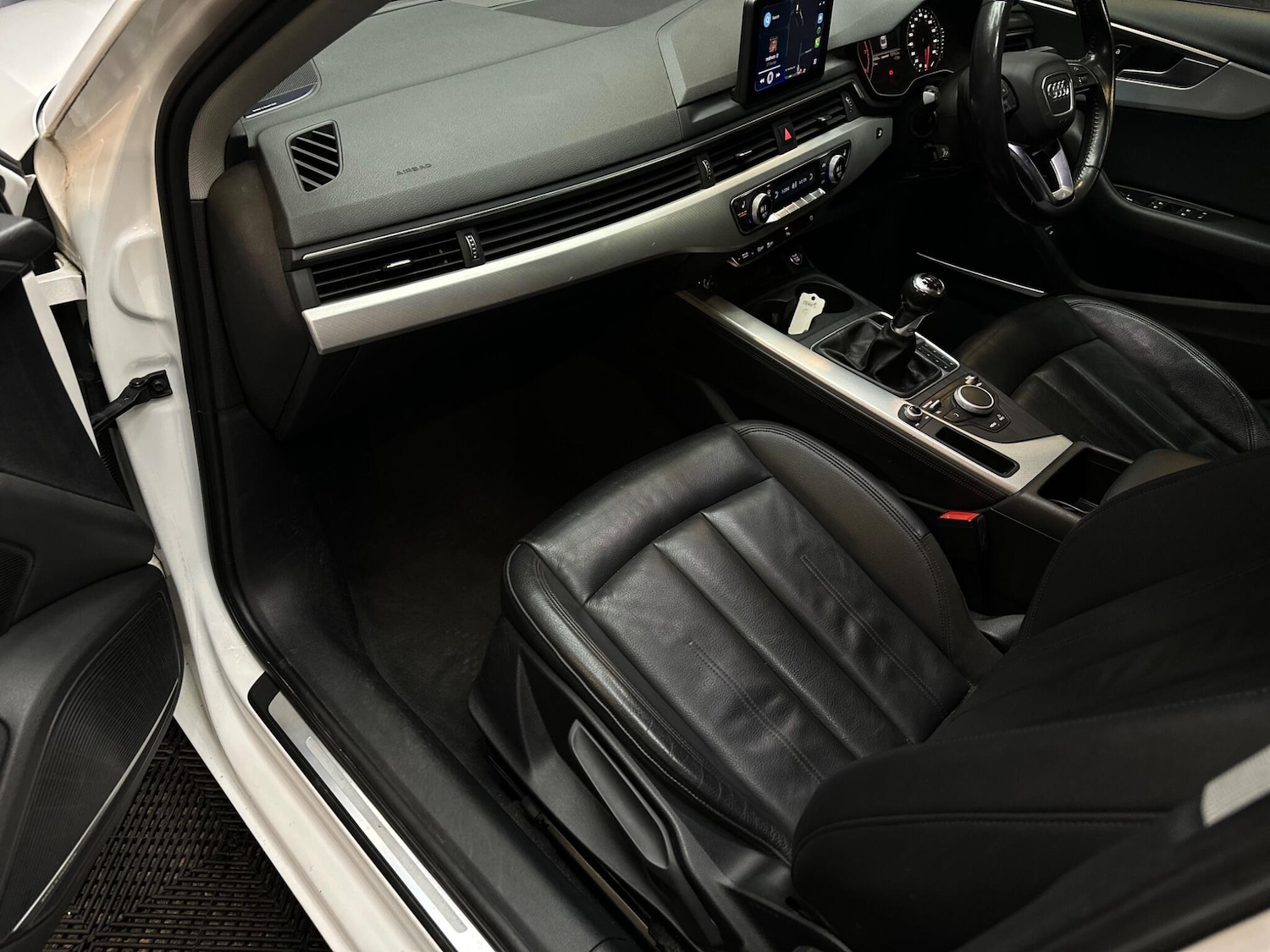 Used BMW 3 Series 2015 for sale - 77166774: Photo 33