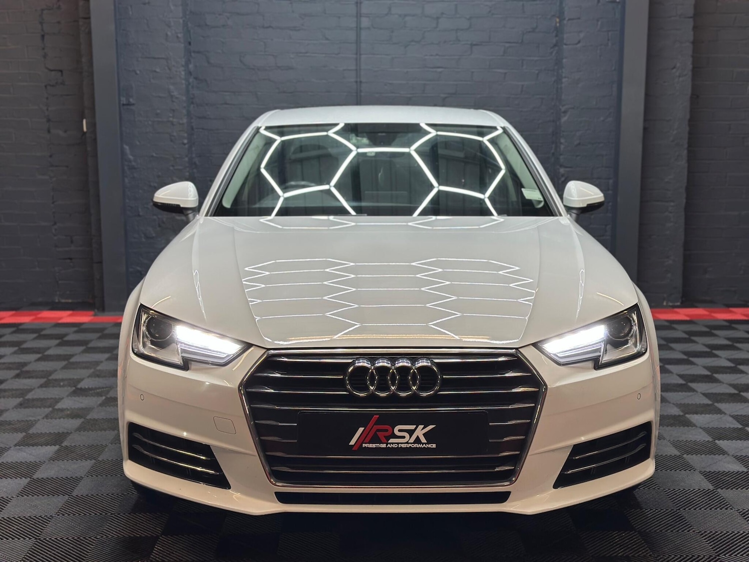 Used BMW 3 Series 2015 for sale - 77166774: Photo 5