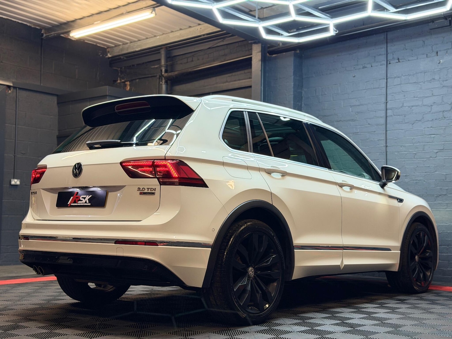 Used Volkswagen Tiguan 2016 for sale - 76752661: Photo 14